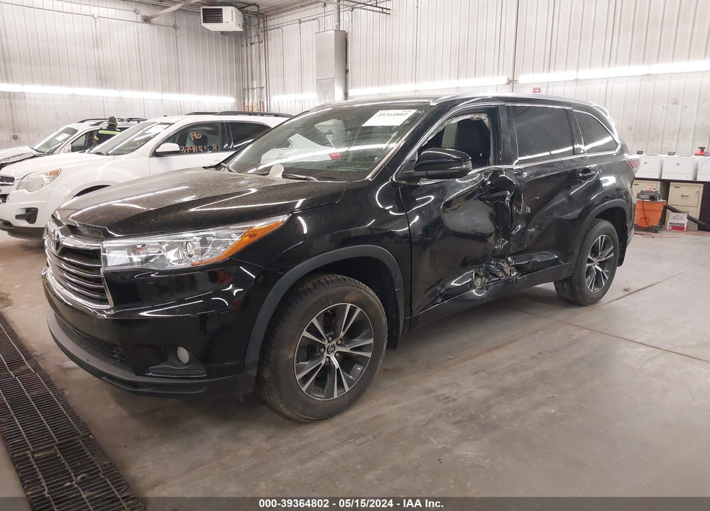2016 TOYOTA HIGHLANDER XLE V6 VIN: 5TDJKRFH9GS253177