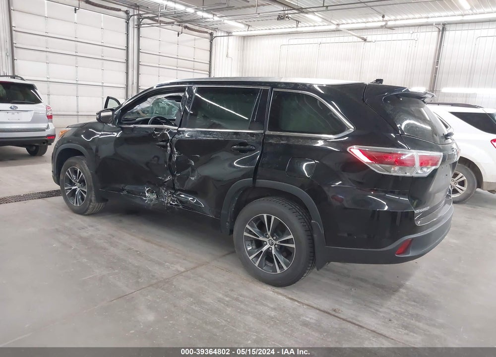 2016 TOYOTA HIGHLANDER XLE V6 VIN: 5TDJKRFH9GS253177