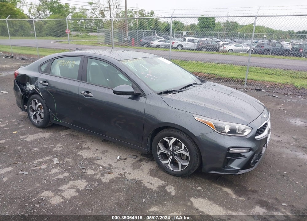 2021 KIA FORTE LXS VIN: 3KPF24AD8ME314182