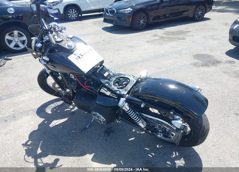 2013 HARLEY-DAVIDSON FXDB DYNA STREET BOB VIN: 1HD1GX419DC324319
