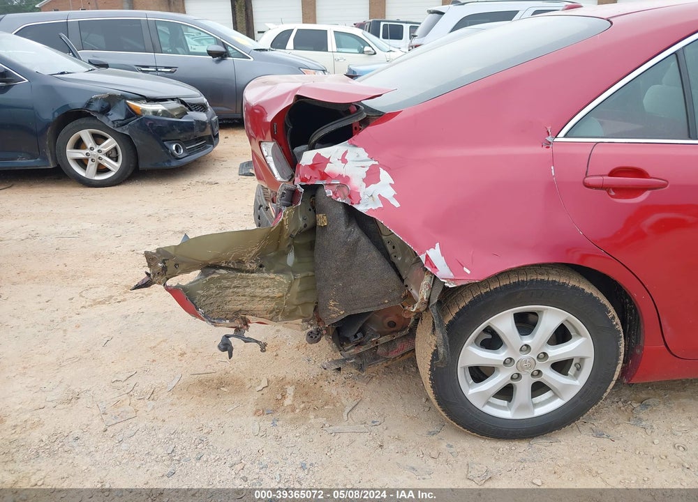 2011 TOYOTA CAMRY LE VIN: 4T1BF3EK1BU592888