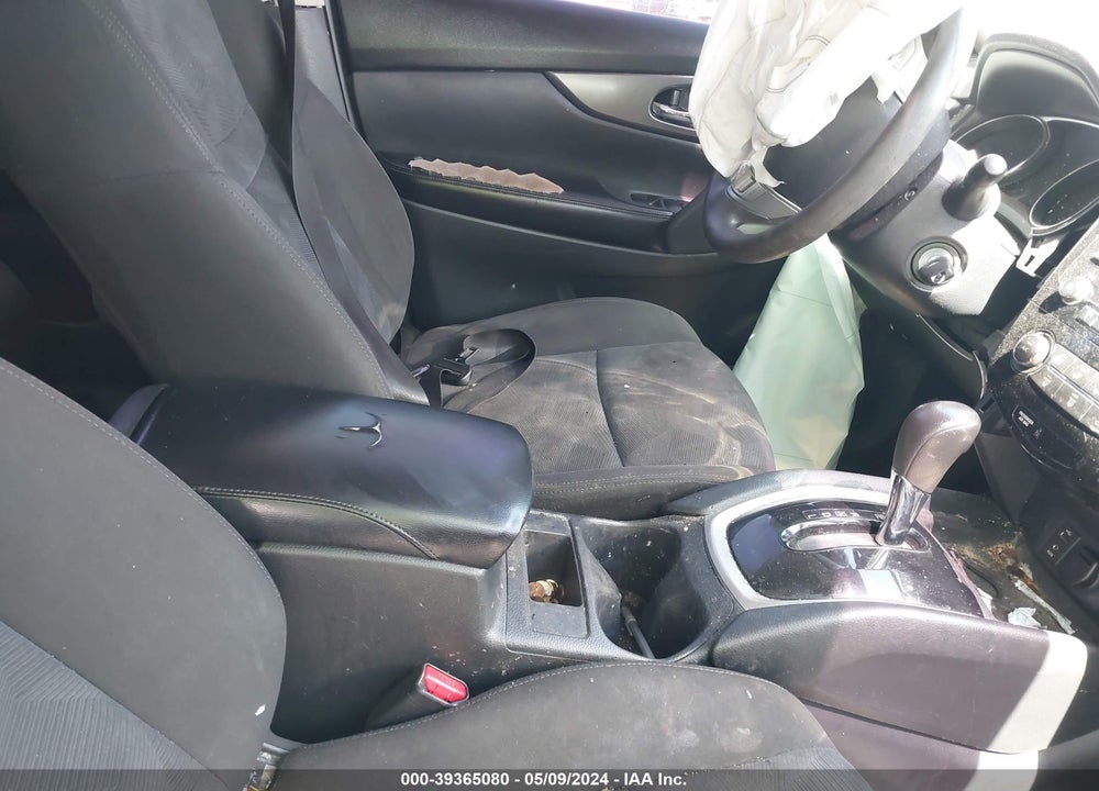 2016 NISSAN ROGUE S VIN: KNMAT2MVXGP611717