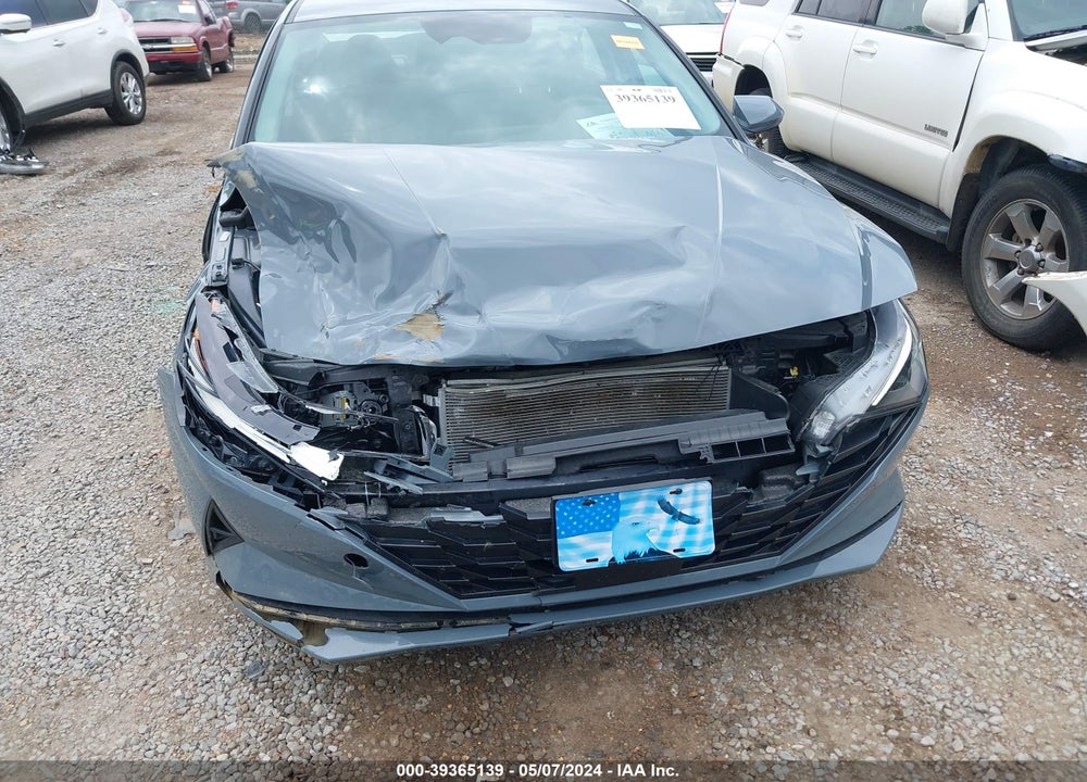 2022 HYUNDAI ELANTRA SEL VIN: KMHLS4AG2NU301388