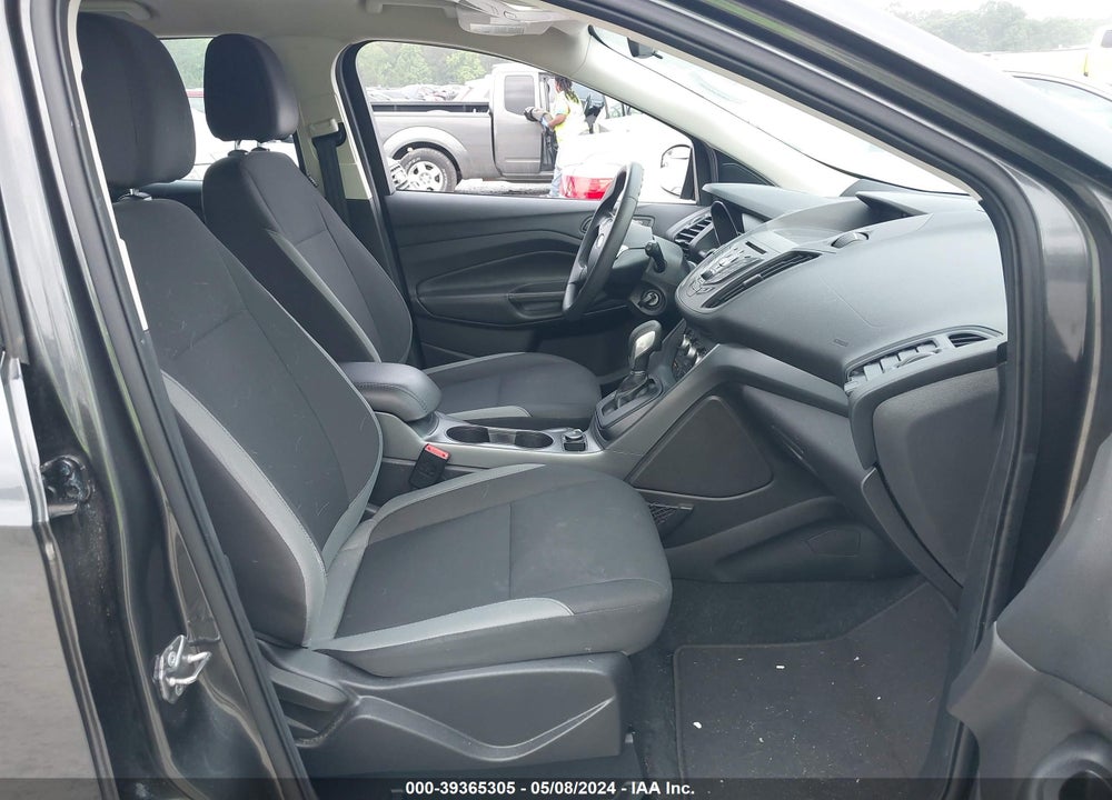 2016 FORD ESCAPE S VIN: 1FMCU0F74GUB30125