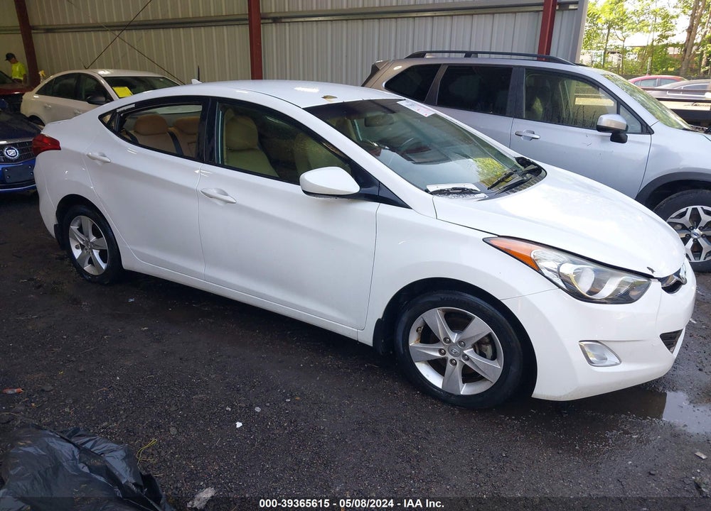 2013 HYUNDAI ELANTRA GLS VIN: 5NPDH4AE2DH268200