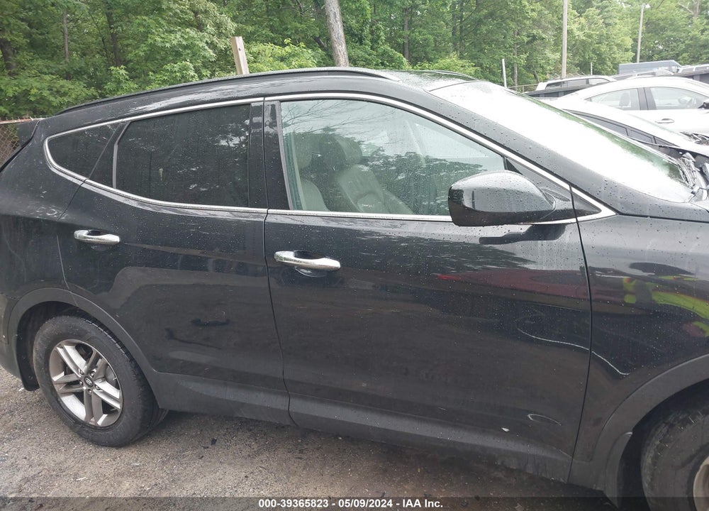2017 HYUNDAI SANTA FE SPORT 2.4L VIN: 5XYZU3LB9HG422560