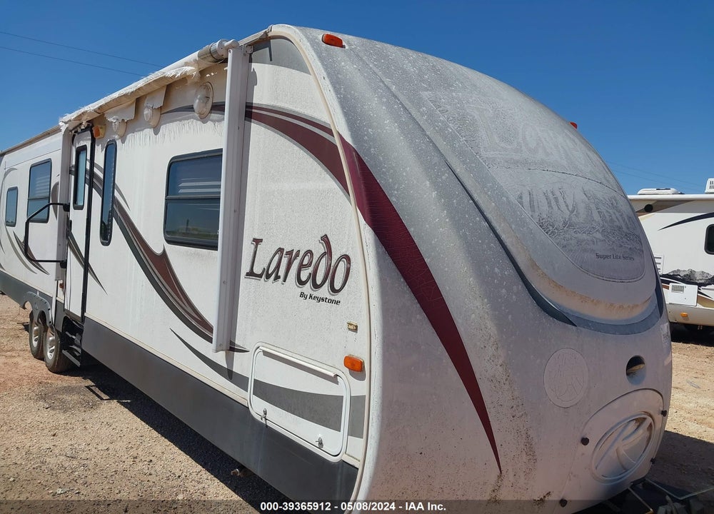 2013 LAREDO TRVTR VIN: 4YDT30825DV600786