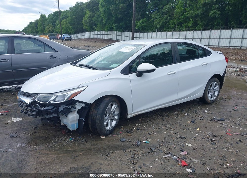 2019 CHEVROLET CRUZE LS VIN: 1G1BC5SM5K7109179