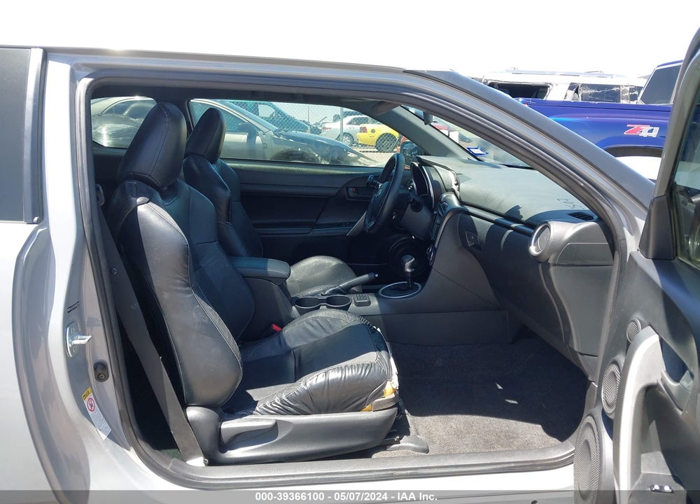 2014 SCION TC VIN: JTKJF5C76E3087328