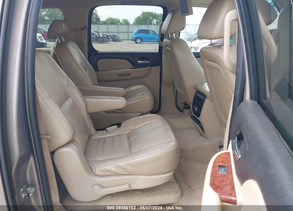 2007 CHEVROLET SUBURBAN 1500 LTZ VIN: 1GNFC16J27J259768