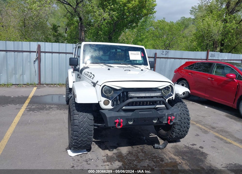 2012 JEEP WRANGLER UNLIMITED SAHARA VIN: 1C4HJWEG4CL104437