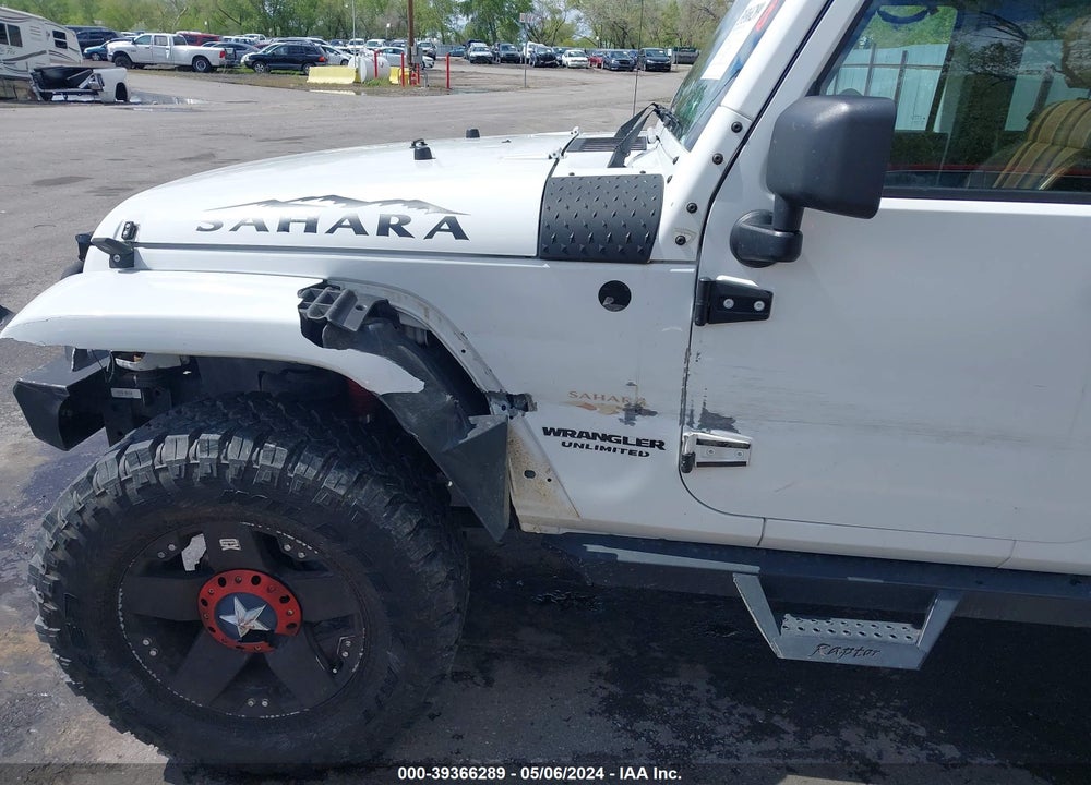 2012 JEEP WRANGLER UNLIMITED SAHARA VIN: 1C4HJWEG4CL104437
