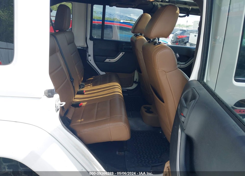2012 JEEP WRANGLER UNLIMITED SAHARA VIN: 1C4HJWEG4CL104437