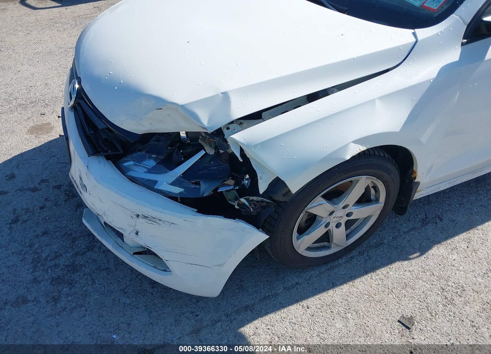 2012 VOLKSWAGEN JETTA 2.5L SE VIN: 3VWDP7AJ4CM309482