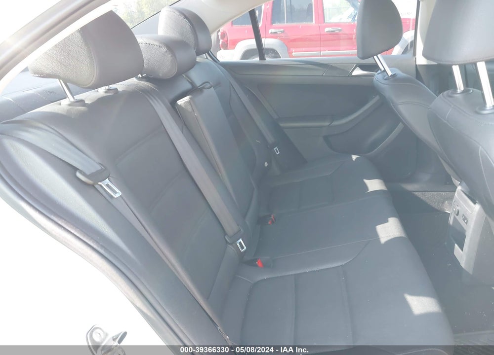 2012 VOLKSWAGEN JETTA 2.5L SE VIN: 3VWDP7AJ4CM309482
