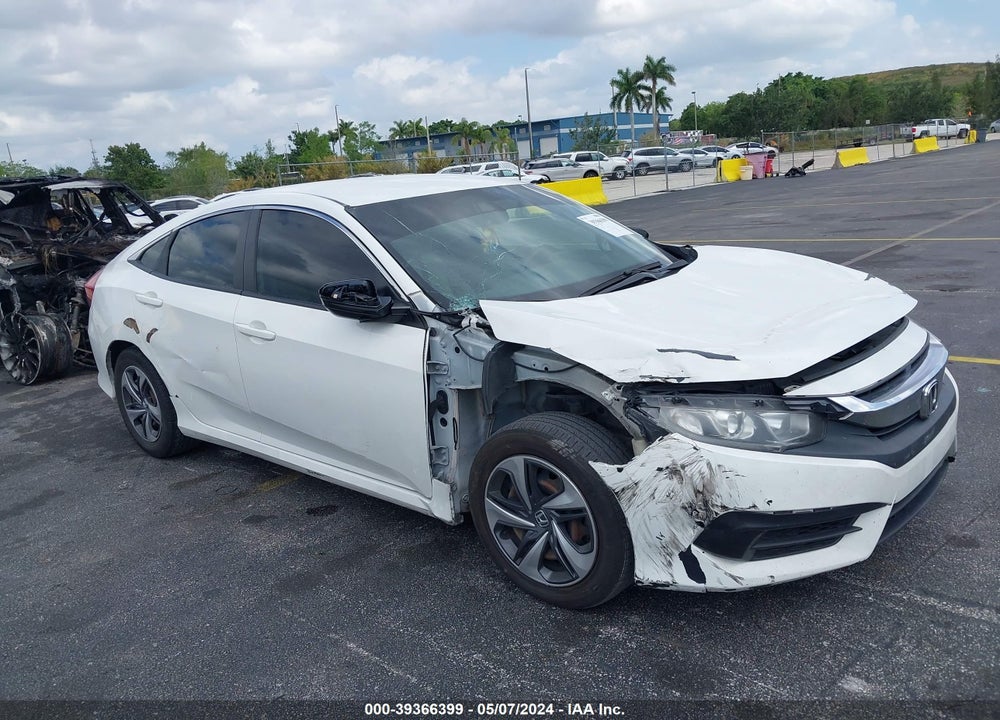 2018 HONDA CIVIC LX VIN: 19XFC2F58JE033496