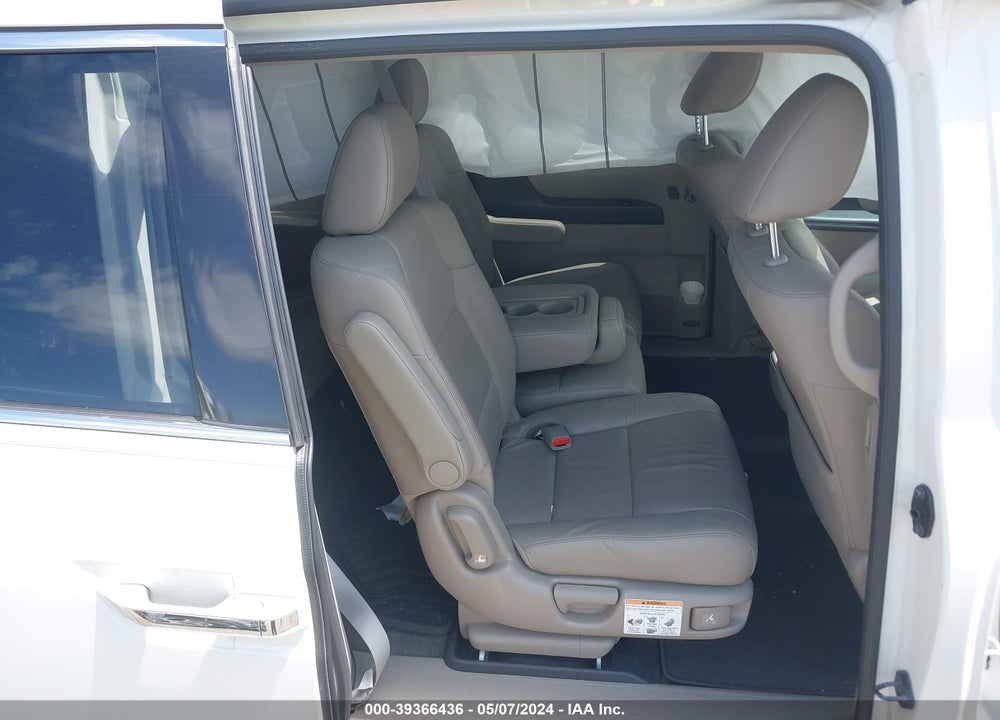 2016 HONDA ODYSSEY EX-L VIN: 5FNRL5H66GB156320