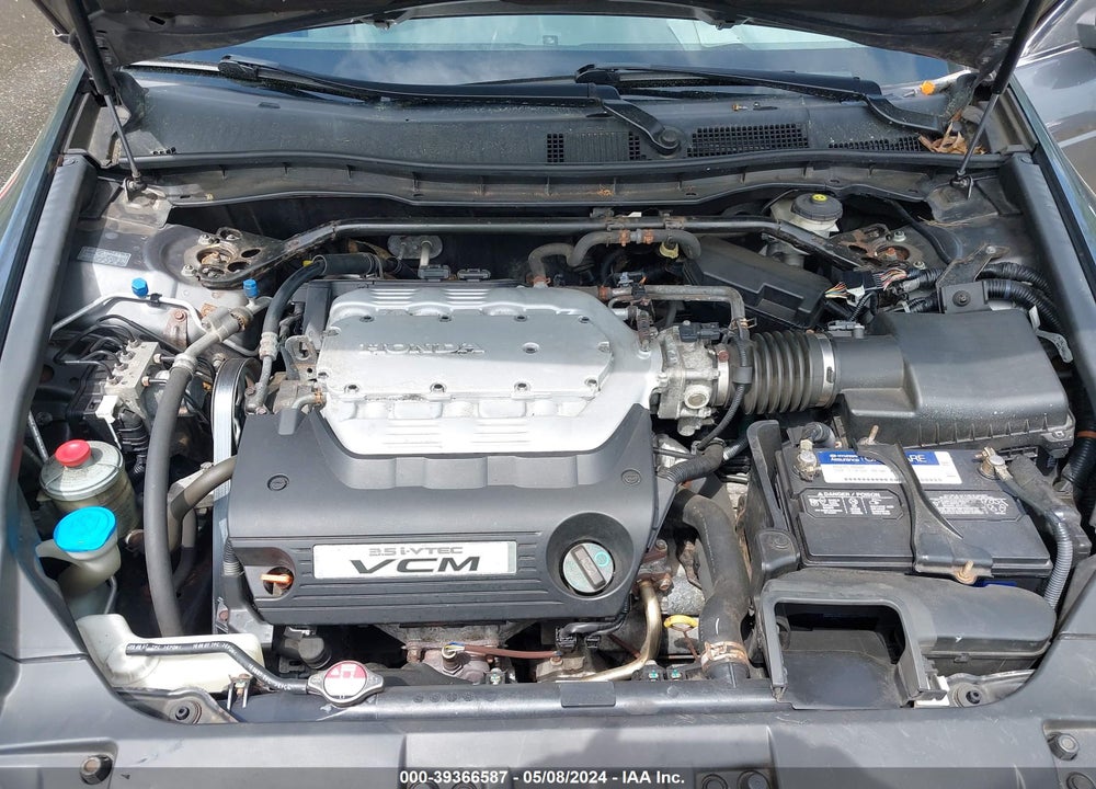 2008 HONDA ACCORD VIN: 1HGCP36878A010832