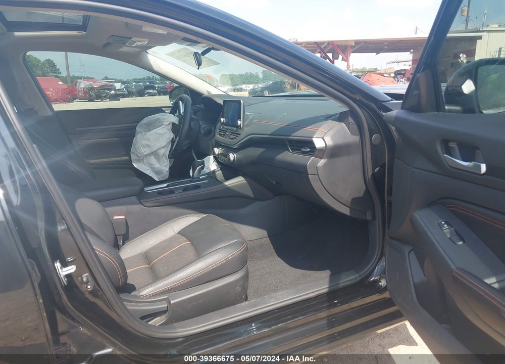 2022 NISSAN ALTIMA SR FWD VIN: 1N4BL4CV6NN408419