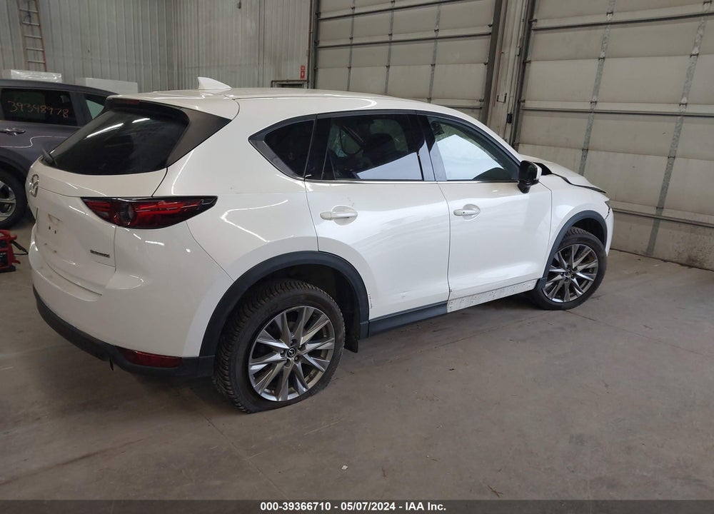 2020 MAZDA CX-5 GRAND TOURING VIN: JM3KFBDM5L0811000