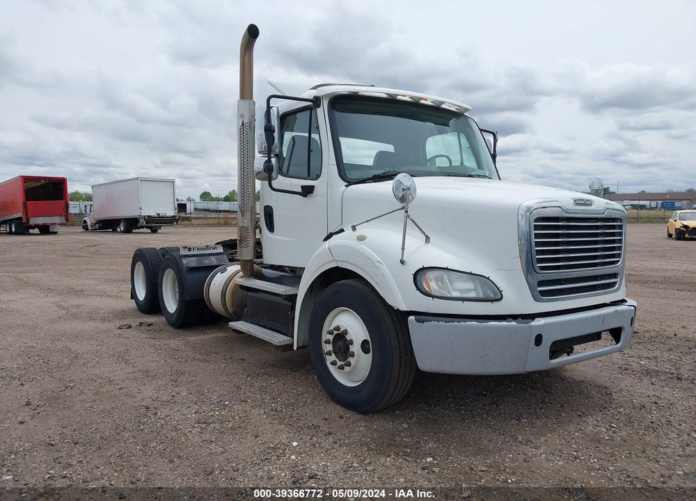 2015 FREIGHTLINER M2 112 MEDIUM DUTY VIN: 3AKJC5DV7FDGG8870