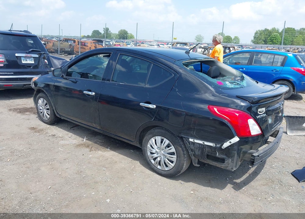 2015 NISSAN VERSA 1.6 SV VIN: 3N1CN7AP9FL893299
