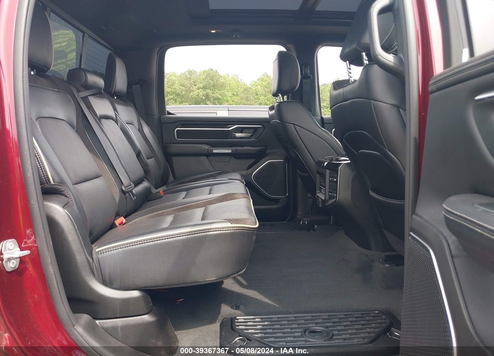 2022 RAM 1500 LAIE  4X4 5'7 BOX VIN: 1C6SRFJT2NN182540