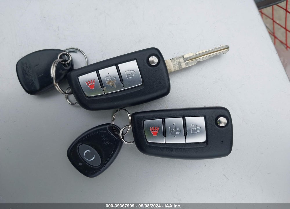 2014 NISSAN ROGUE VIN: 5N1AT2MK3EC794772