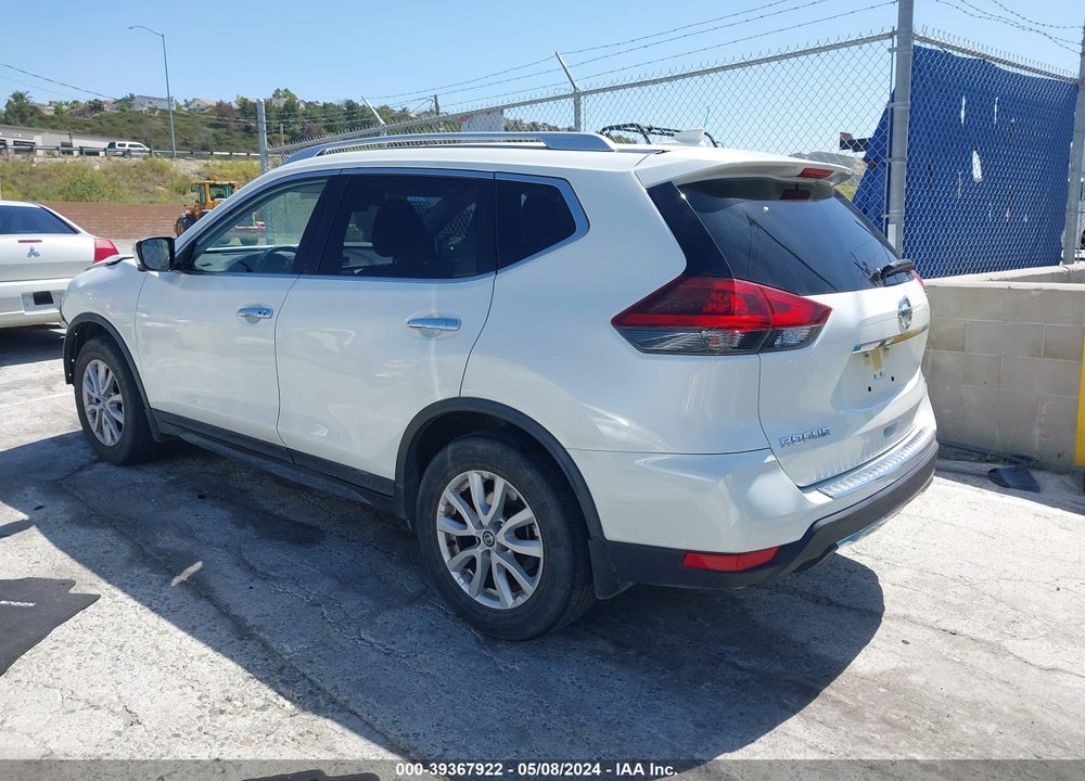 2018 NISSAN ROGUE SV VIN: JN8AT2MT5JW492393