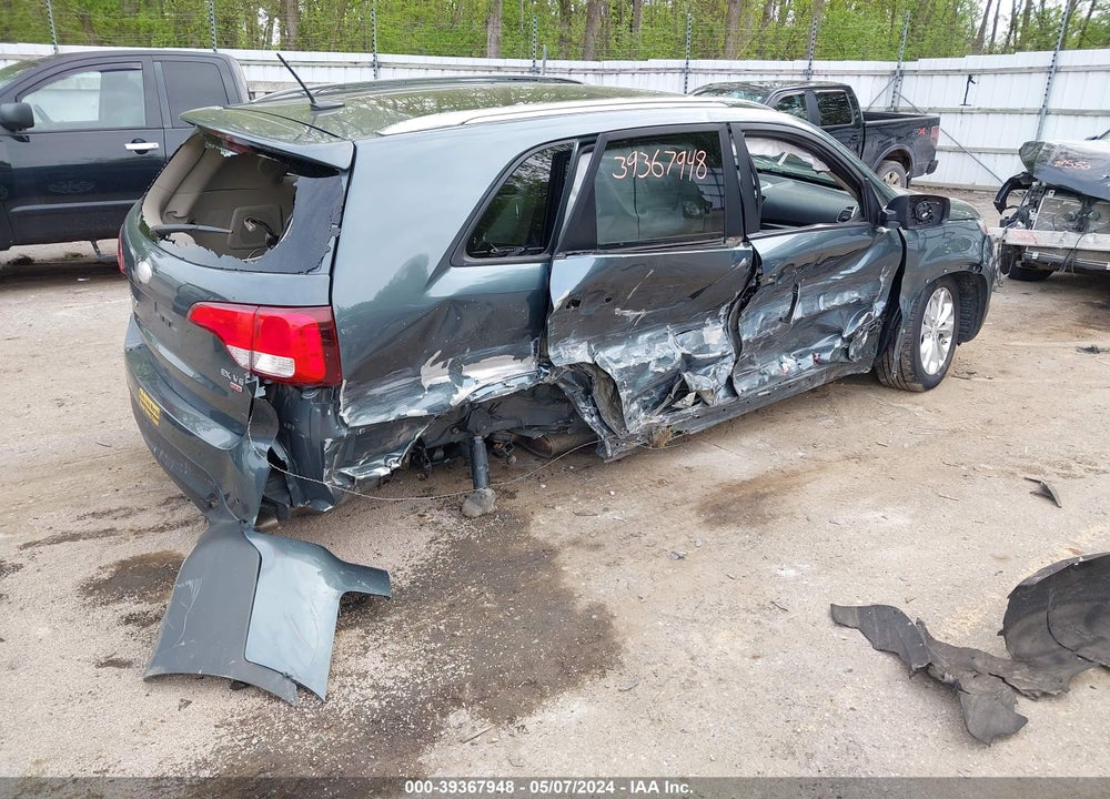 2014 KIA SORENTO EX V6 VIN: 5XYKU4A77EG536073