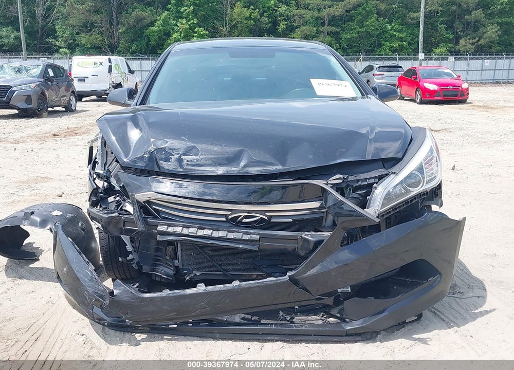 2016 HYUNDAI SONATA SE VIN: 5NPE24AF2GH421726
