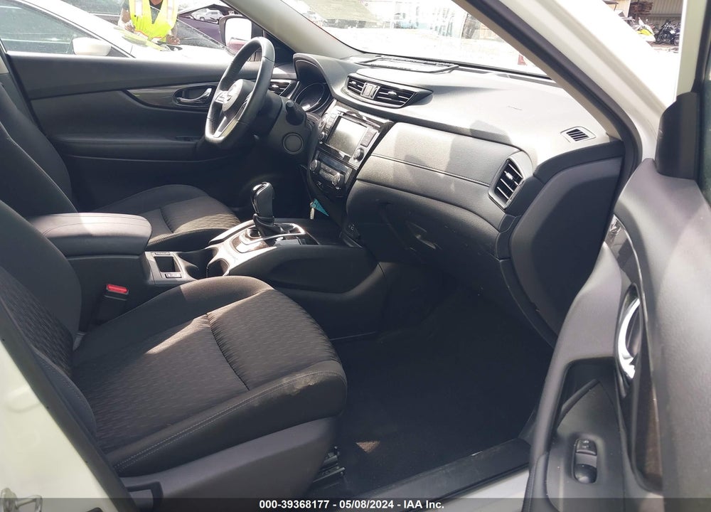 2019 NISSAN ROGUE SV VIN: KNMAT2MV7KP518050