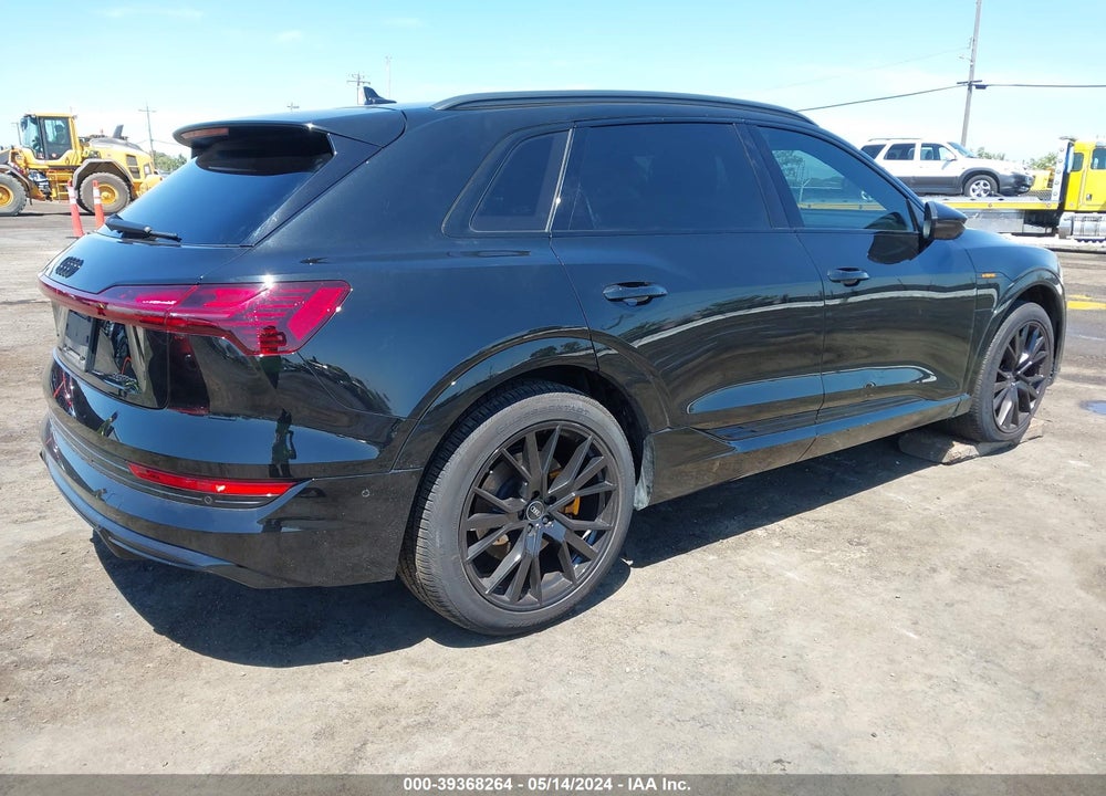 2022 AUDI E-TRON CHRONOS QUATTRO VIN: WA1VABGE0NB014843