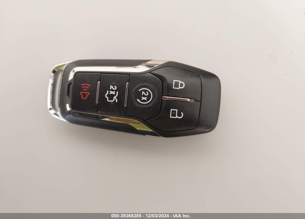 2015 LINCOLN MKZ HYBRID VIN: 3LN6L2LU3FR629395