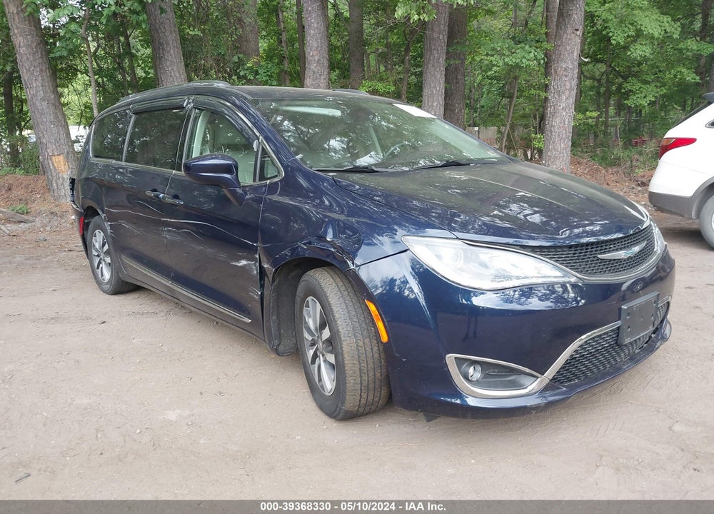 2020 CHRYSLER PACIFICA HYBRID TOURING L VIN: 2C4RC1L76LR196274