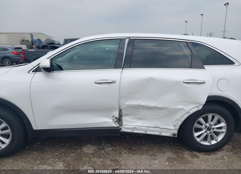 2019 KIA SORENTO VIN: 5XYPG4A37KG554532