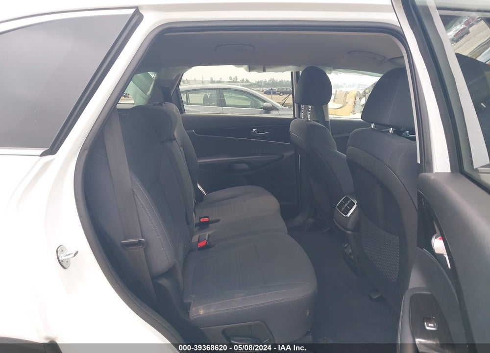 2019 KIA SORENTO VIN: 5XYPG4A37KG554532