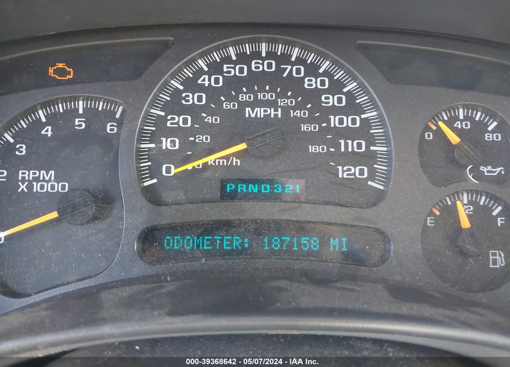 2005 CHEVROLET TAHOE LS VIN: 1GNEC13V55R119134