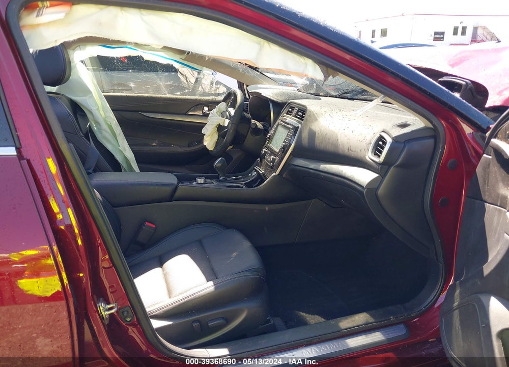 2018 NISSAN MAXIMA VIN: 1N4AA6AP2JC390122