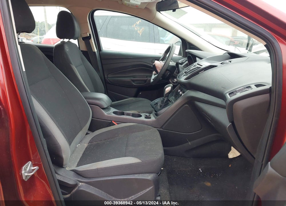 2014 FORD ESCAPE VIN: 1FMCU0F70EUA89571