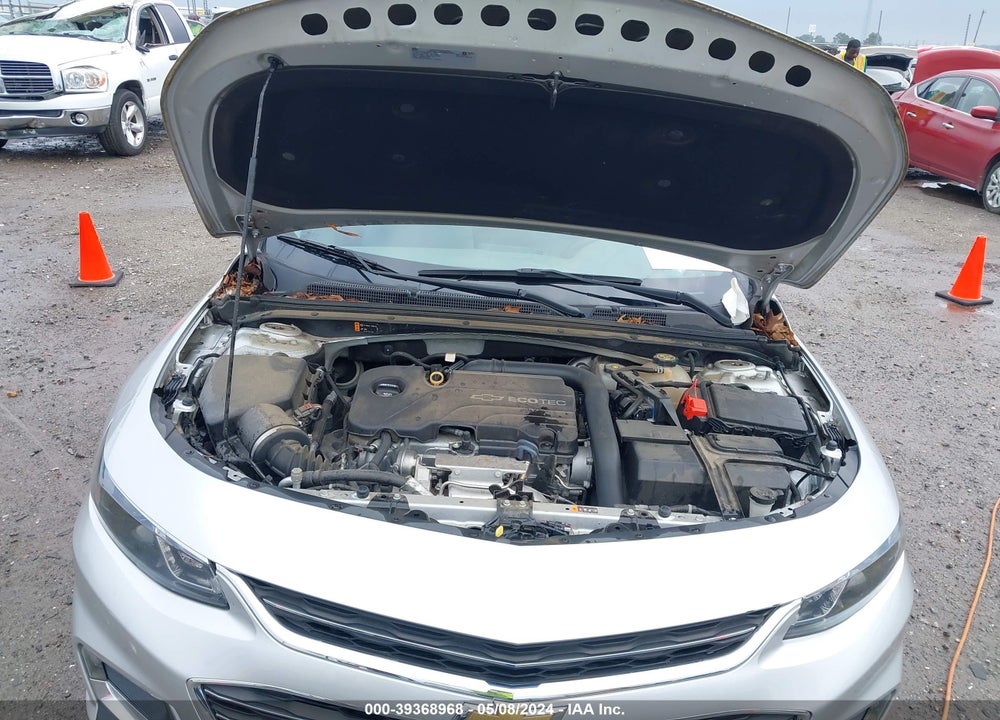 2018 CHEVROLET MALIBU LT VIN: 1G1ZD5ST1JF116170