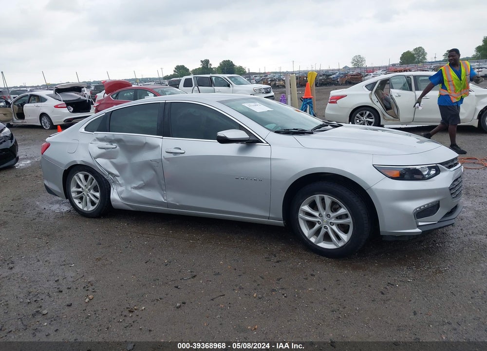 2018 CHEVROLET MALIBU LT VIN: 1G1ZD5ST1JF116170