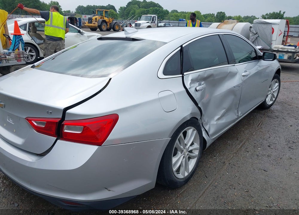 2018 CHEVROLET MALIBU LT VIN: 1G1ZD5ST1JF116170