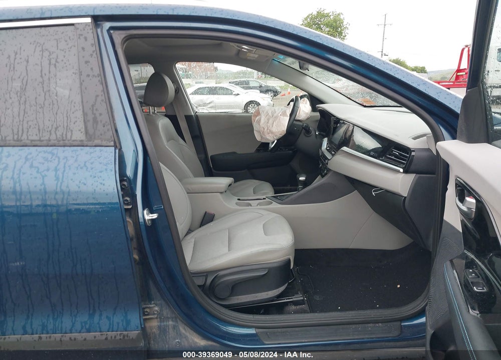 2022 KIA NIRO LXS SE VIN: KNDCB3LC6N5545595