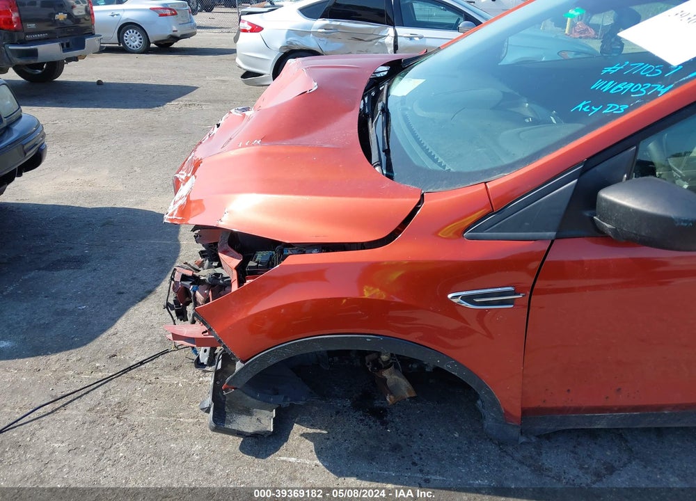 2019 FORD ESCAPE S VIN: 1FMCU0F75KUB90374
