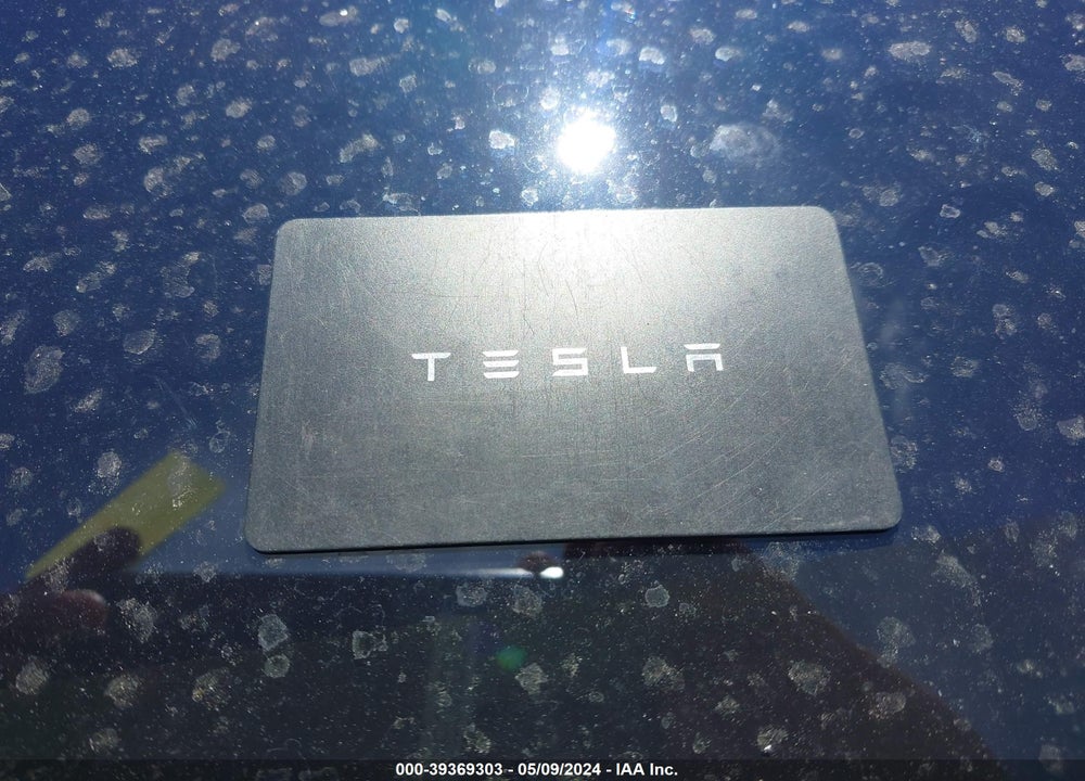 2018 TESLA MODEL 3 LONG RANGE/PERFORMANCE VIN: 5YJ3E1EBXJF103525