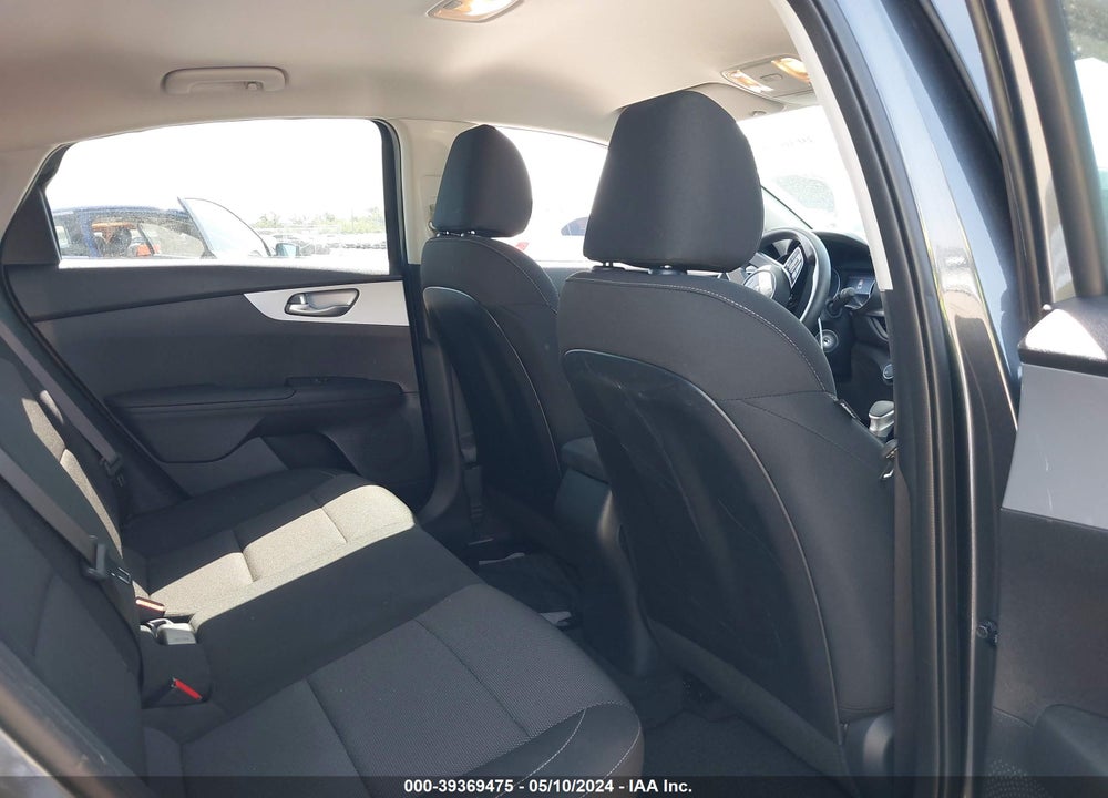 2024 KIA FORTE LXS VIN: 3KPF24AD5RE747997