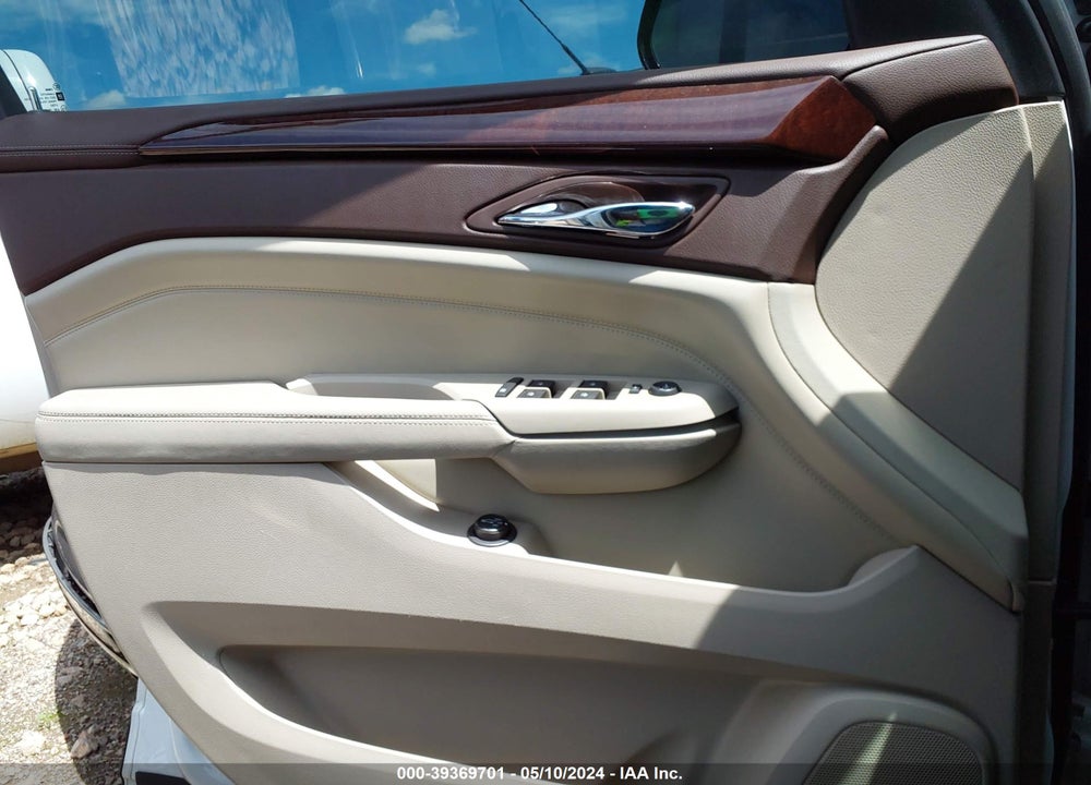 2011 CADILLAC SRX LUXURY COLLECTION VIN: 3GYFNAEY3BS512194