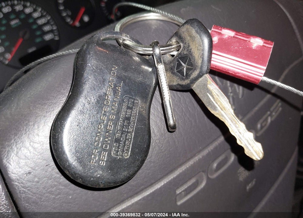 1998 DODGE STRATUS VIN: 1B3EJ46CXWN305790