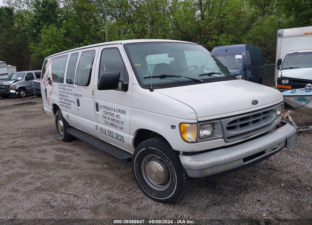 2000 FORD E-350 SUPER DUTY XL/XLT VIN: 1FBSS31LXYHA41976